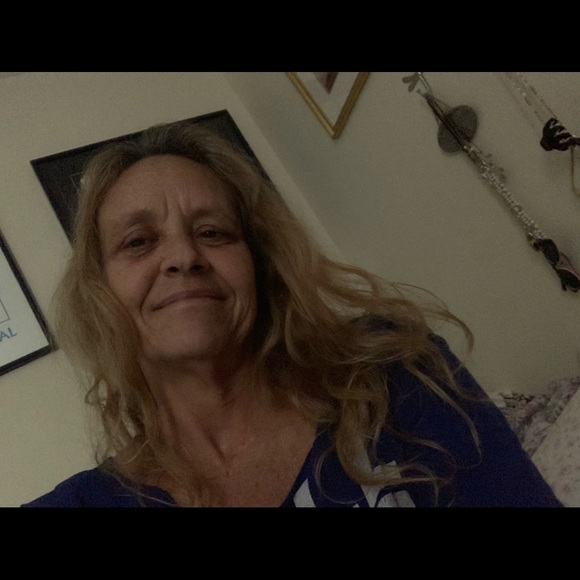 Meet your Posher, Virginia - Picture 2 of 3